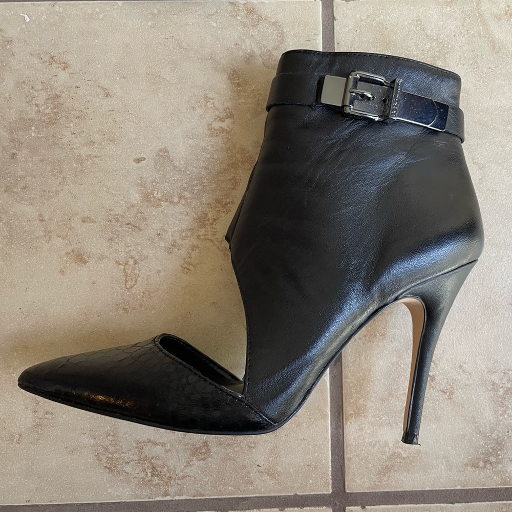 Women’s BCBGeneration Black Heels | Size: 7.5